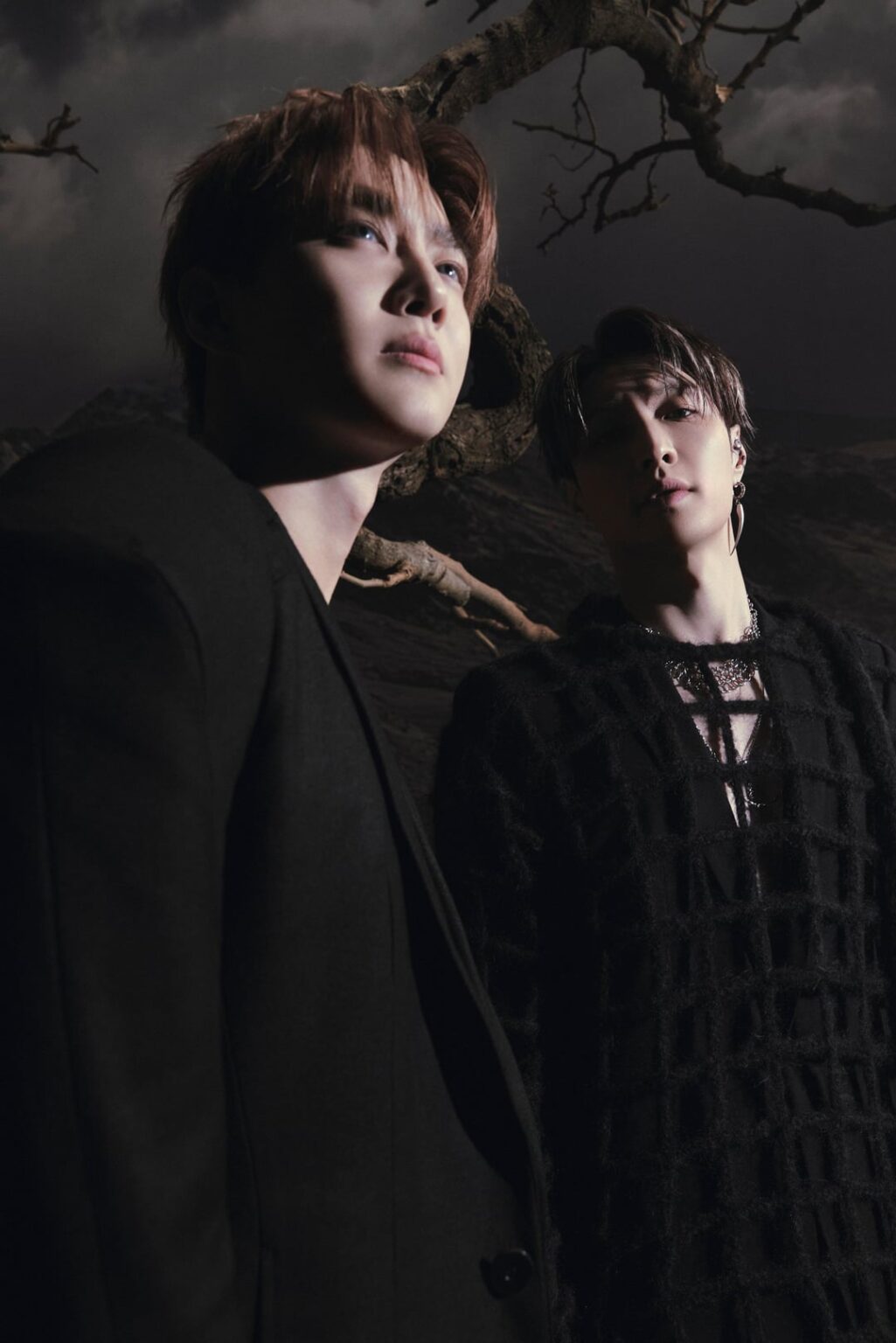 EXO - الألبوم الثامن الكامل 'REVERXE' (صورة تشويقية - Reverse: Suho, Lay)