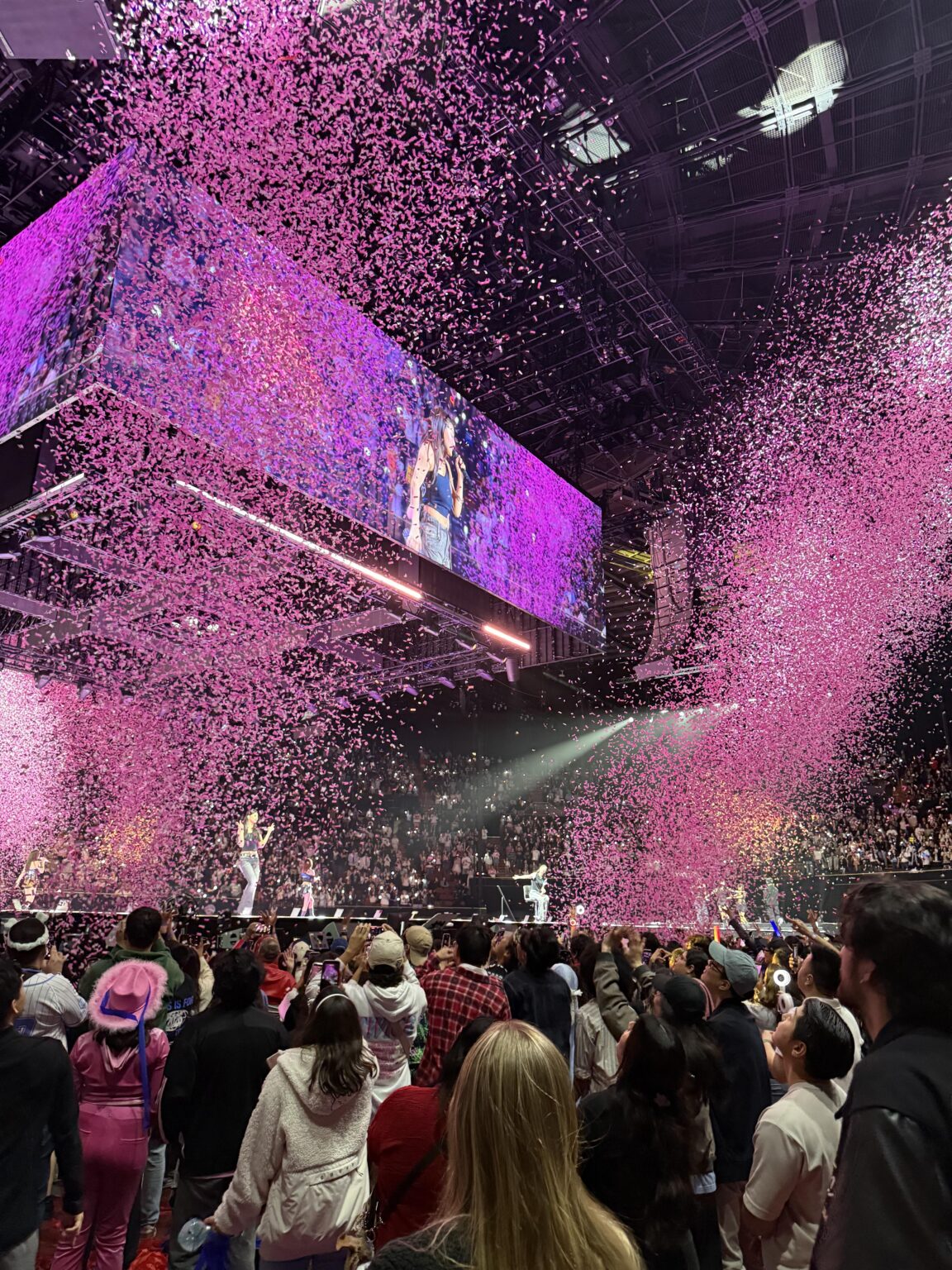 لوس انجليس يوم 1