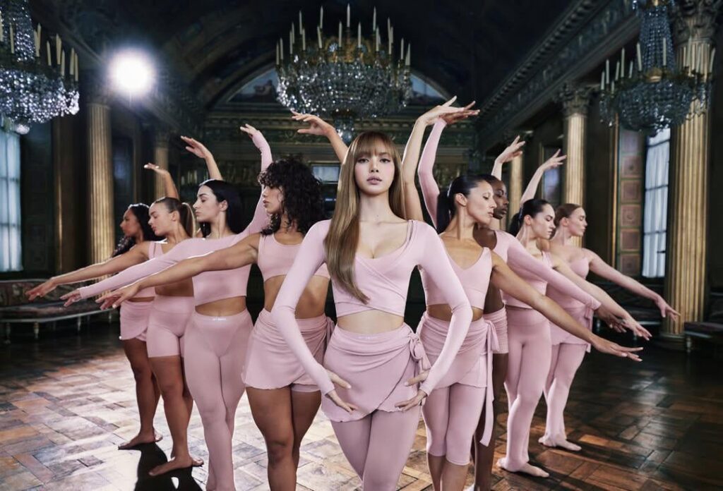 260128 ليزا لمجموعة NikeSKIMS ربيع 2026