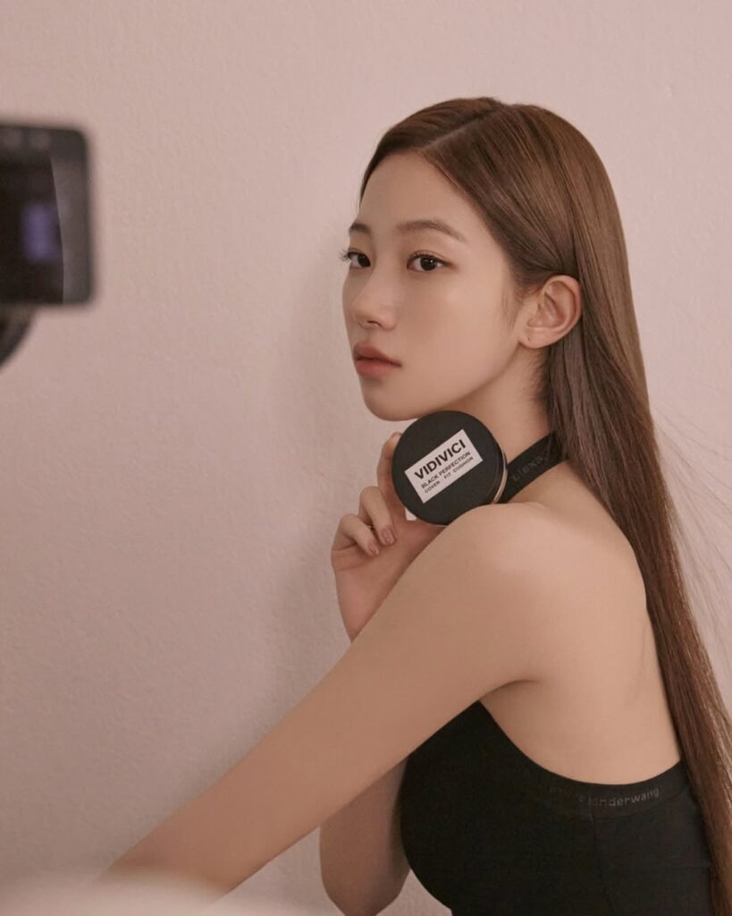 260119 - تحديث حساب VIDIVICI الكوري على الانستقرام مع كازوها