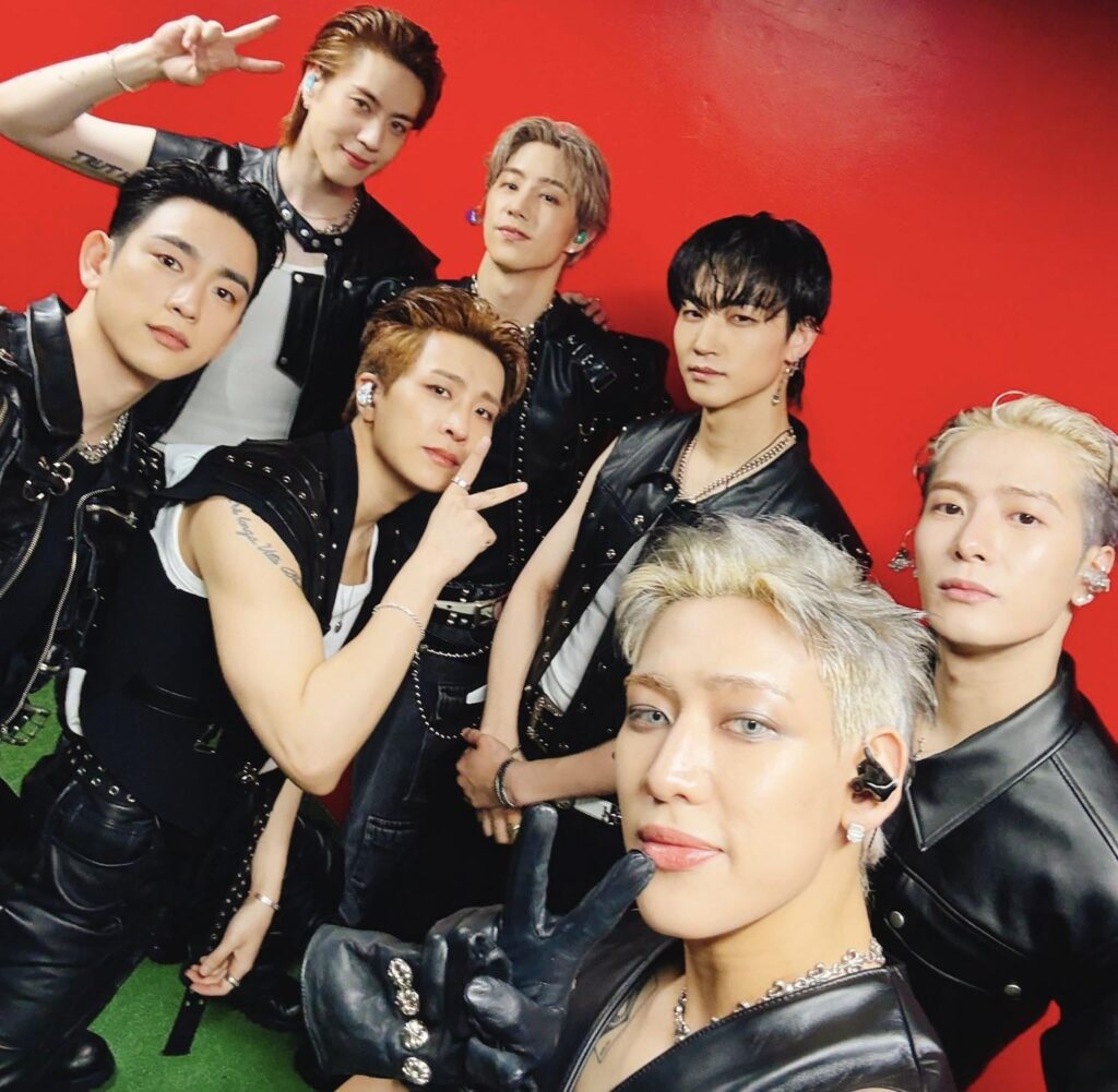 ذكرى سنوية 12 سعيدة لفرقة GOT7!