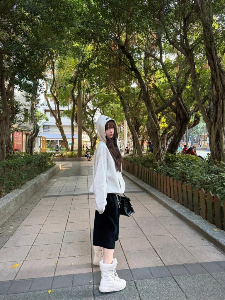 260114 - تحديث هونج ايونتشاي في الانستقرام. مياواكي ساكورا وكازوها