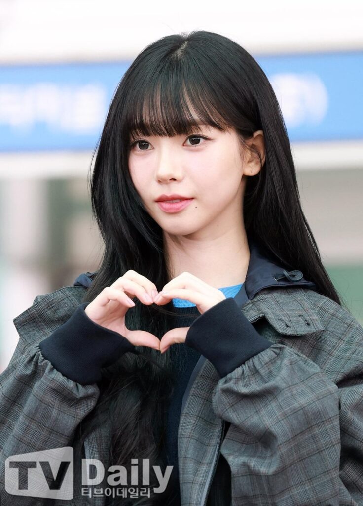 260116 كارينا تغادر إلى ميلانو لحضور عرض برادا FW26/27 للملابس الرجالية (صور صحفية)