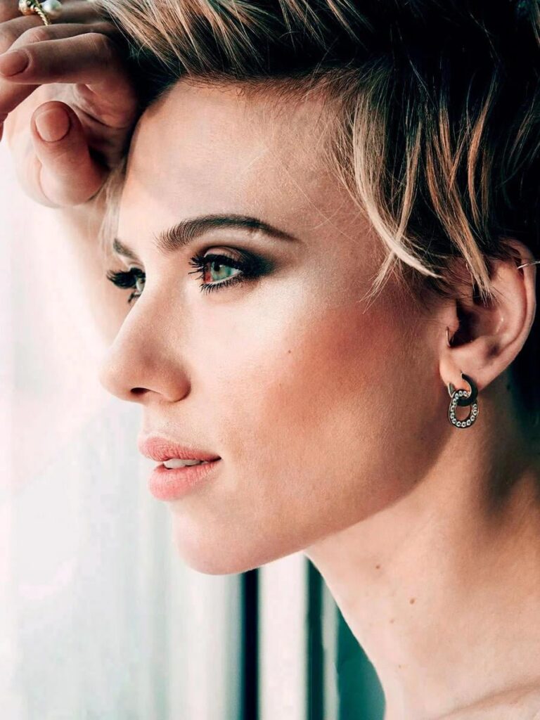 Scarlett Johansson Scarlett Johansson