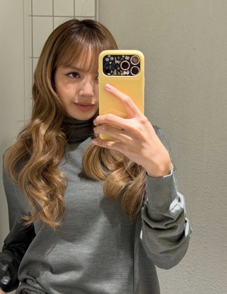 260102 ليزا IG - "أخيرًا وليس آخرًا"