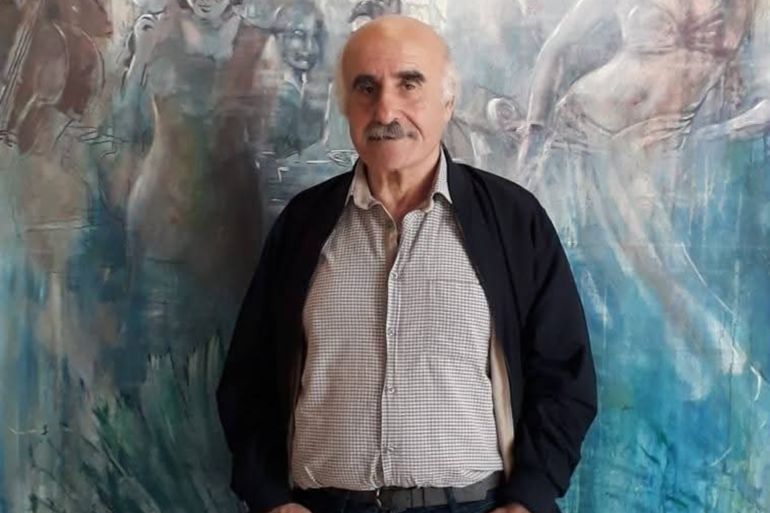 ألف بيضون مجموعة من الروايات والدواوين الشعرية حصل بعضها على جوائز وترجمت إلى عدة لغات