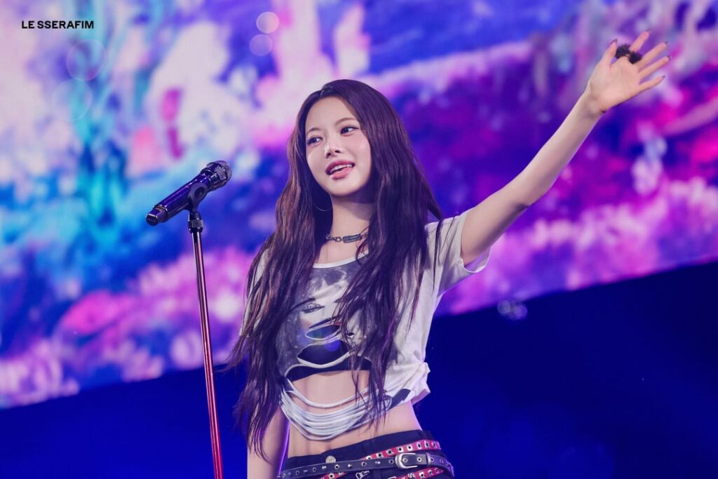 260206 LE SSERAFIM - العد التنازلي لليابان 25/26 (رسم مصور - Hong Eunchae & Group)