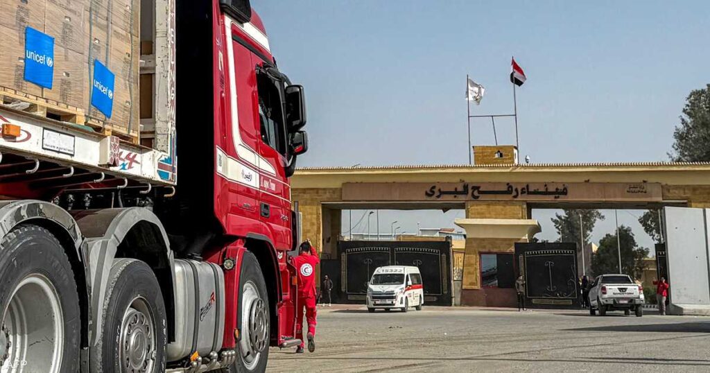 إسرائيل تكشف آلية عمل معبر رفح.. من يمر وكيف؟