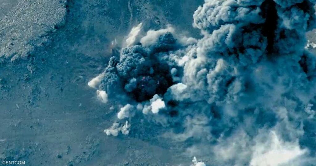 الجيش الأميركي يعلن قصف عشرات الأهداف في سوريا الجيش الأميركي يعلن قصف عشرات الأهداف في سوريا