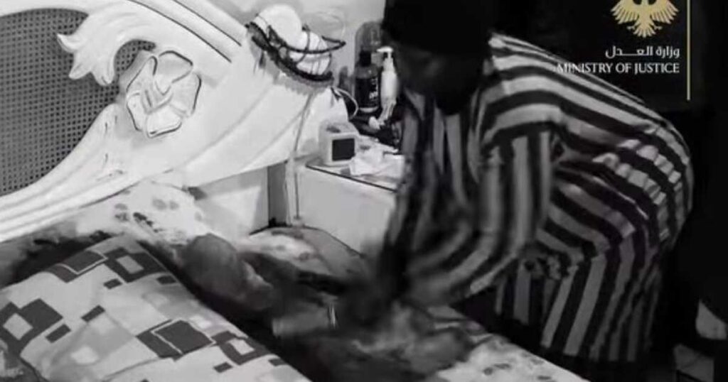 فيديو.. قاتلة الفنانة هدى شعراوي تمثل الجريمة فيديو.. قاتلة الفنانة هدى شعراوي تمثل الجريمة