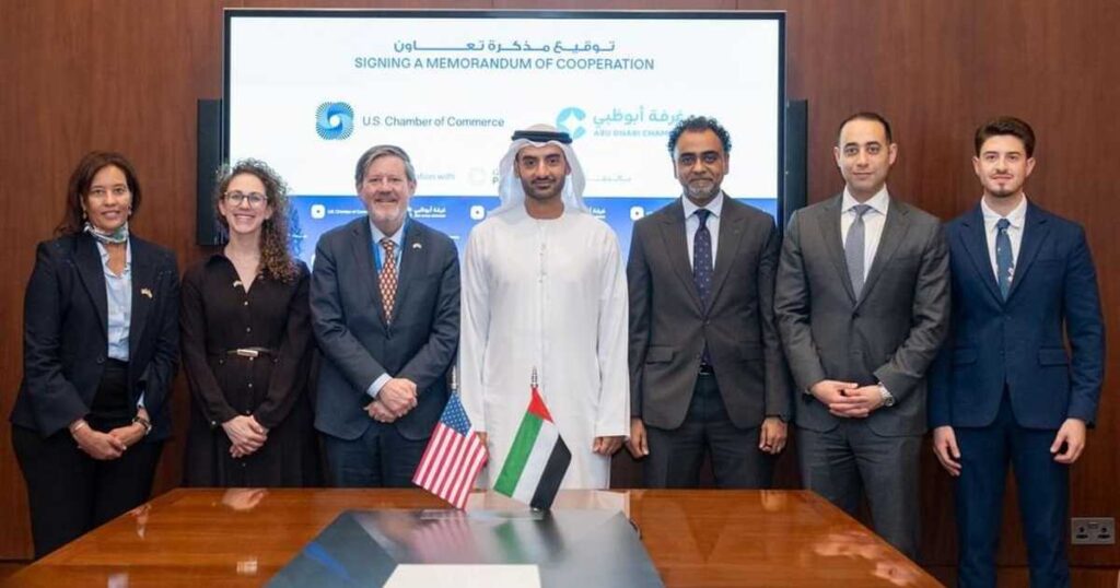 تعاون بين غرفتي أبوظبي والتجارة الأميركية لتعزيز الاستثمارات تعاون بين غرفتي أبوظبي والتجارة الأميركية لتعزيز الاستثمارات