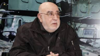 مصطفى حمدان: "بروجكتروين"مضيئين في ظلام الوطن الدامس