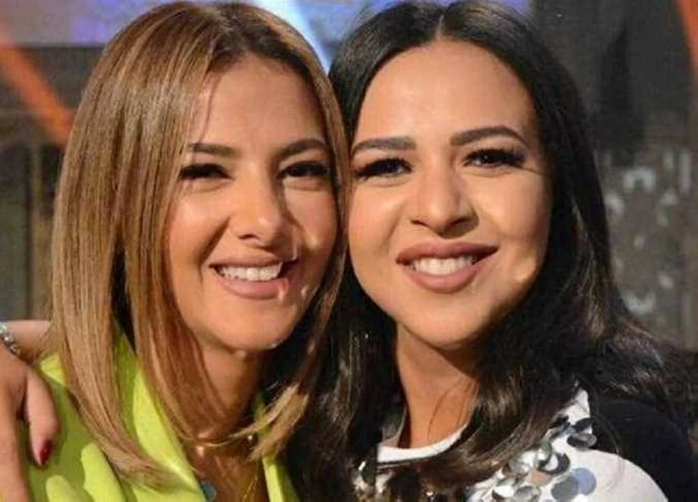 من «الشبشب» إلى التربية الحديثة… إيمي ودنيا سمير غانم تكشفان اختلافهما في تربية أولادهما إيمي ودنيا سمير غانم