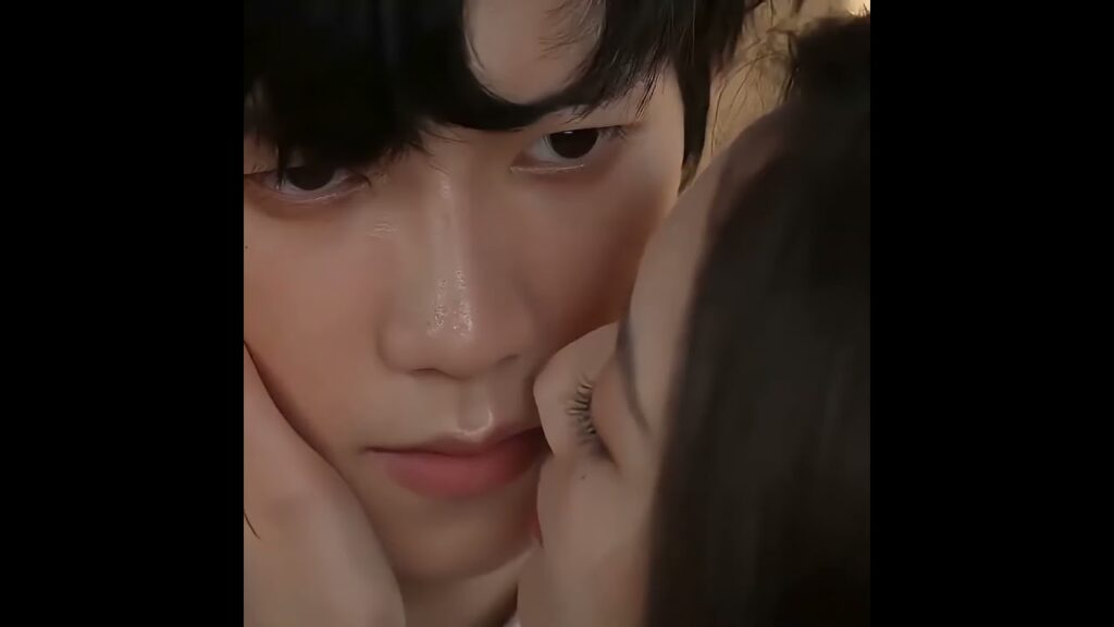 💔💔 #Affinity #炽热吸引 #JinFang #Yuxin Cui #YOUKU #الانجذاب #shorts #cdrama #优酷 #romance 💔💔 #Affinity #炽热吸引 #JinFang #Yuxin Cui #YOUKU #الانجذاب #shorts #cdrama #优酷 #romance