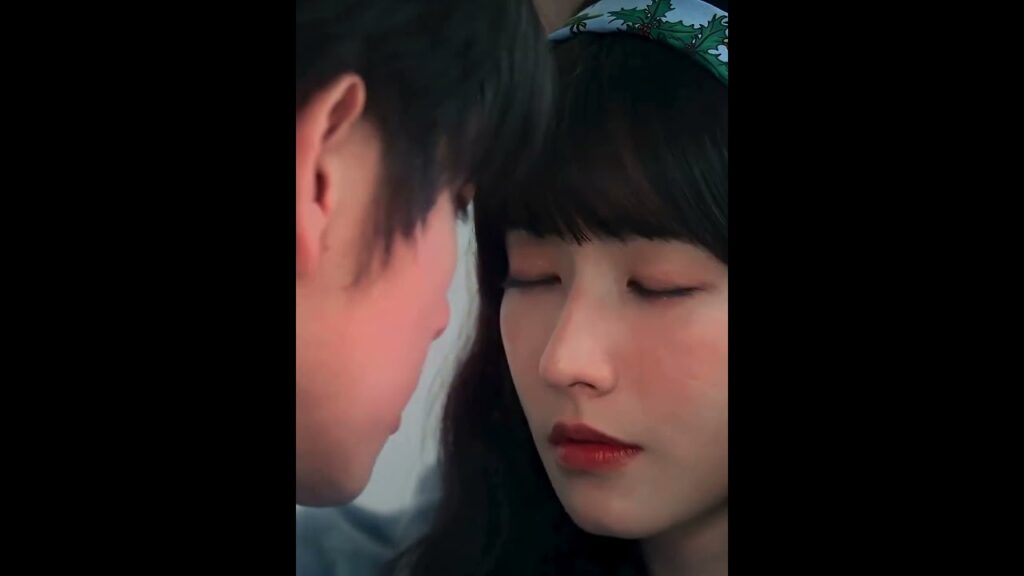 😚😚💋💋 #Affinity #炽热吸引 #JinFang #Yuxin Cui #YOUKU #الانجذاب #shorts #cdrama #优酷 #romance