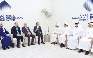 محمد بن راشد يجتمع مع مدير منظمة اليونسكو