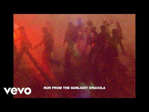 Tame Impala & BLACKPINK JENNIE – Dracula (JENNIE Remix) (فيديو غنائي) Tame Impala & BLACKPINK JENNIE - Dracula (JENNIE Remix) (فيديو غنائي)