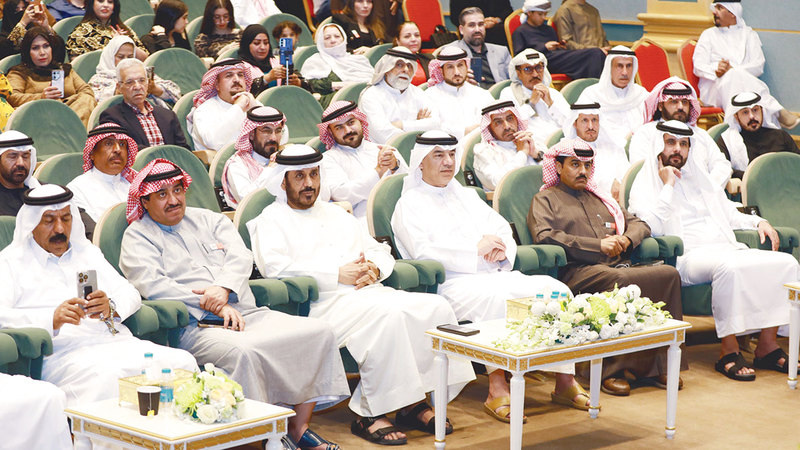 أمسيات مهرجان الشعر النبطي تتواصل