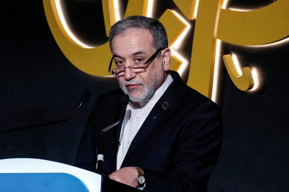 إيران تقول إنها لن تتخلى عن تخصيب اليورانيوم حتى في حال الحرب