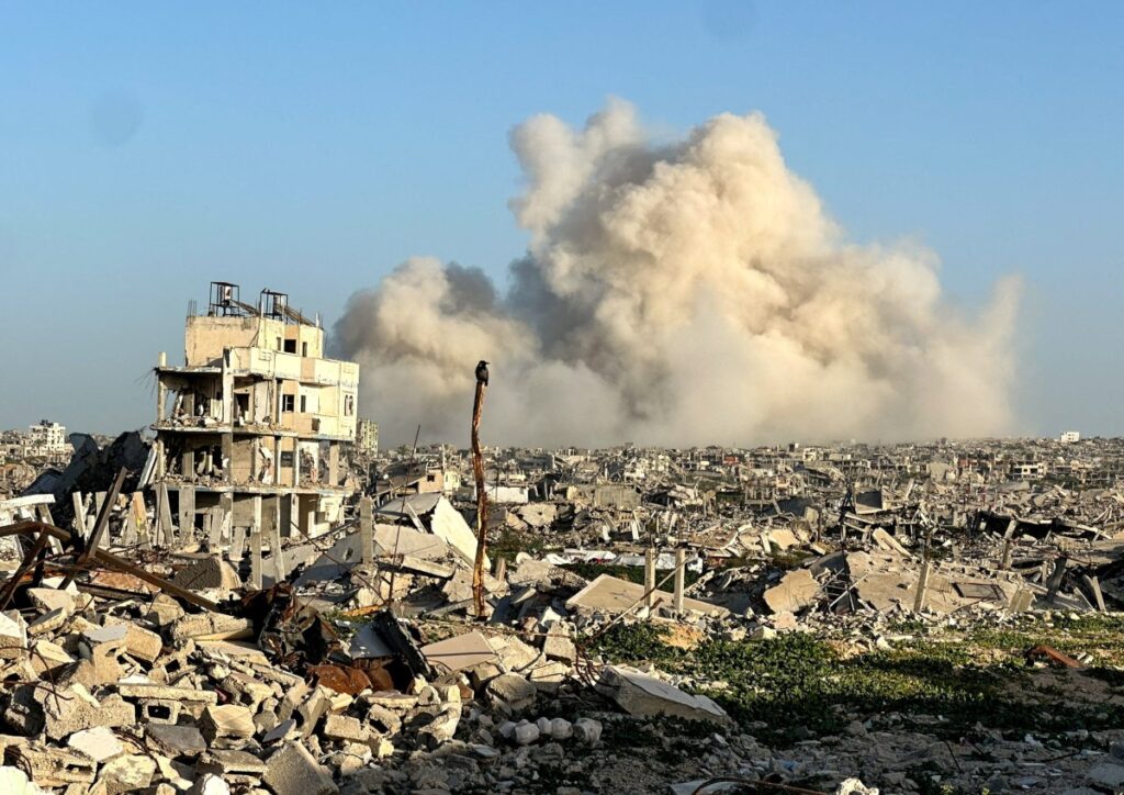 ترامب: مجلس السلام تعهد بتقديم أكثر من 5 مليارات دولار لغزة ترامب: مجلس السلام تعهد بتقديم أكثر من 5 مليارات دولار لغزة