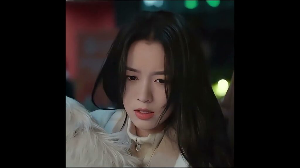 😍😍 #LinYi #ZhouYe #الجميع_يحبني #EveryoneLovesMe​ #youku #shorts #cdrama #chinesedrama #romance