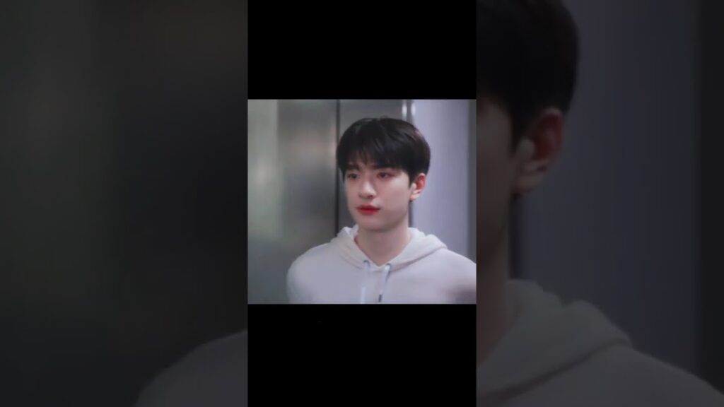 😍😍 #LinYi #ZhouYe #الجميع_يحبني #EveryoneLovesMe #youku #shorts #cdrama #chinesedrama #romance 😍😍 #LinYi #ZhouYe #الجميع_يحبني #EveryoneLovesMe #youku #shorts #cdrama #chinesedrama #romance