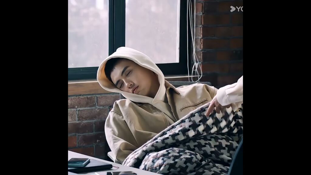 💕💕 #LighterAndPrincess #ولاعة_وأميرة #chenfeiyu #zhangjingyi #youku #shorts #cdrama #chinesedrama 💕💕 #LighterAndPrincess #ولاعة_وأميرة #chenfeiyu #zhangjingyi #youku #shorts #cdrama #chinesedrama