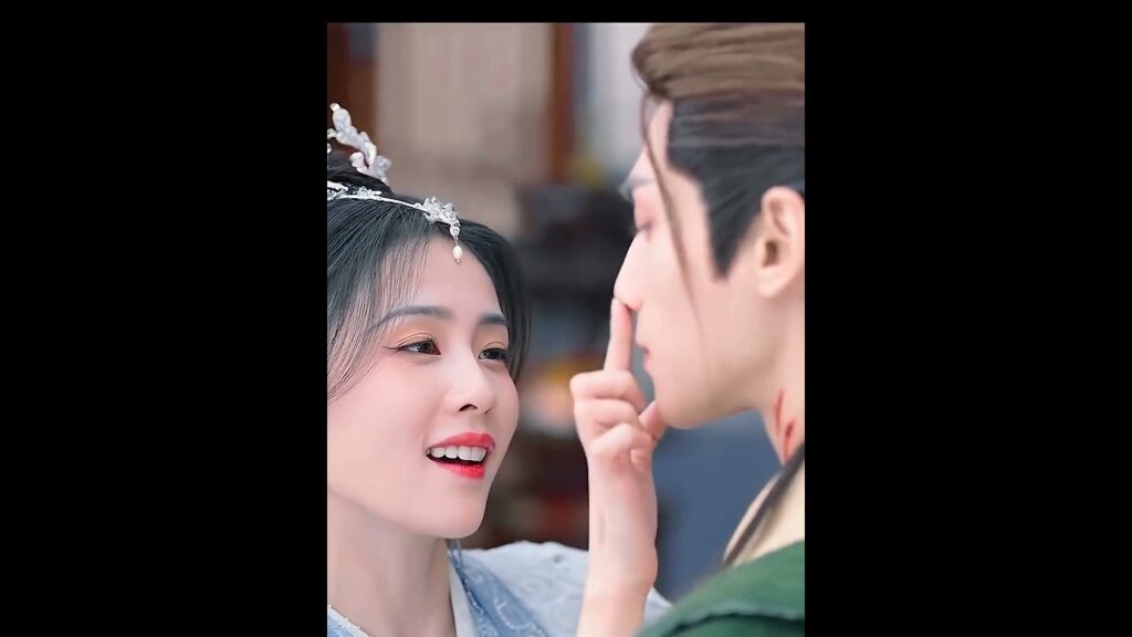 😍😍 #TillTheEndofTheMoon #bailu #luoyunxi #shorts    #النور_بعد_الليل_القاتم#cdrama #shorts #罗云熙 #白鹿