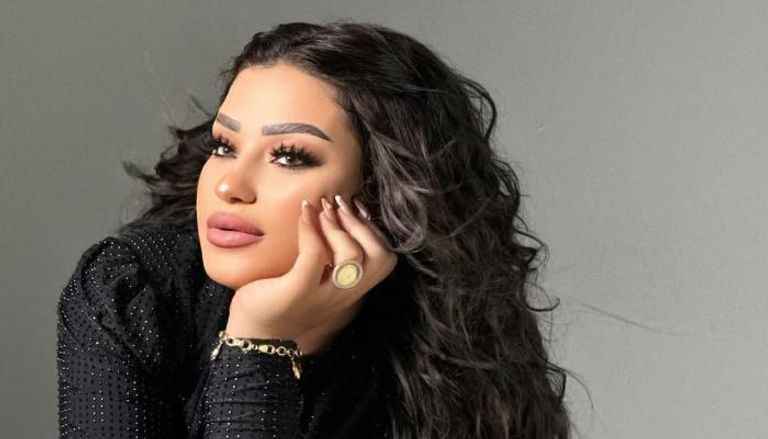 وقف المطربة الشعبية دنيا الألفي