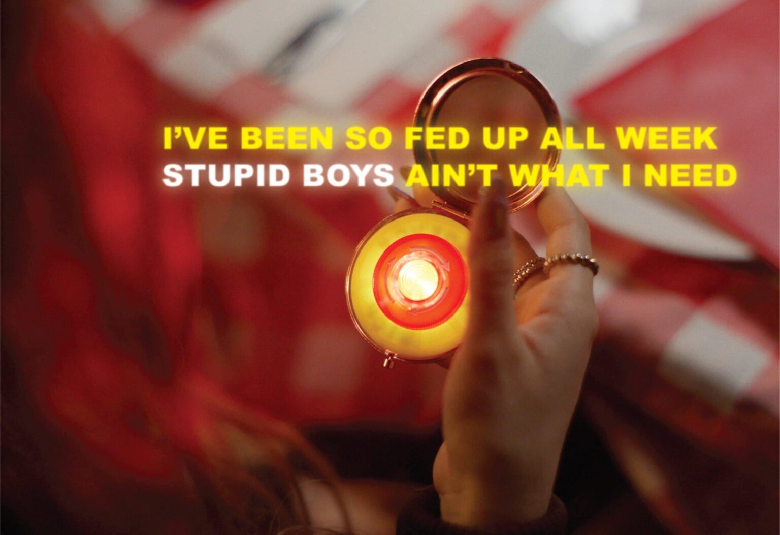 GIRLSET – الأغنية الثالثة: Tweak (صورة إعلانية للكلمات) GIRLSET - الأغنية الثالثة: Tweak (صورة إعلانية للكلمات)