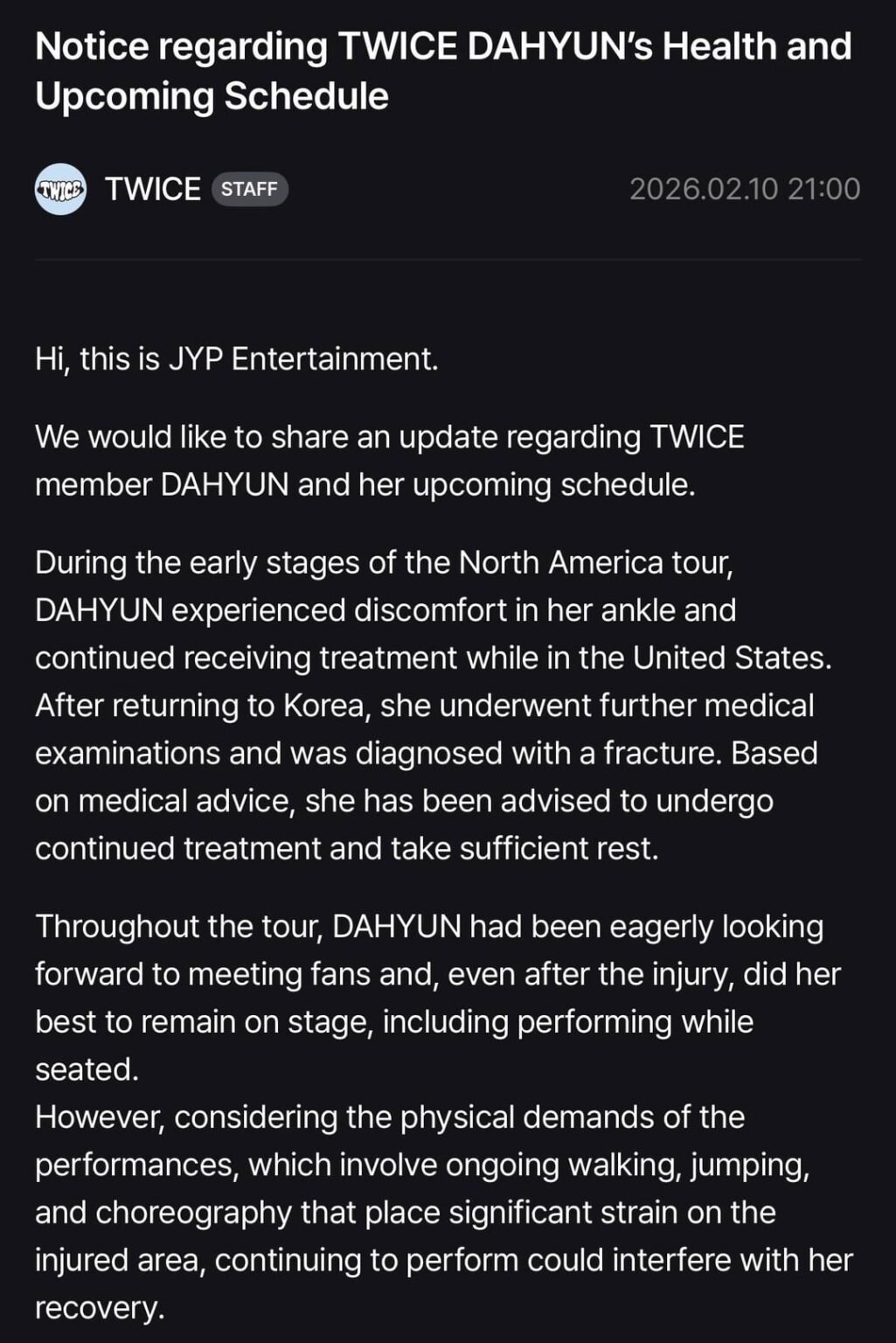 TWICE DAHYUN لن تشارك في جولة أمريكا الشمالية "THIS IS FOR" المقررة من 13 فبراير حتى 7 مارس لأسباب صحية.