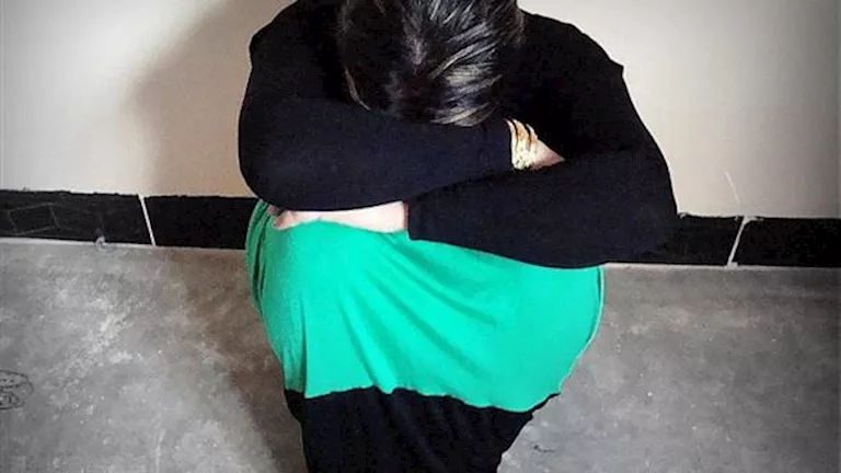 الداخلية تضبط 4 سيدات لإعلانهن عن أعمال منافية للآداب عبر تطبيقات الهو