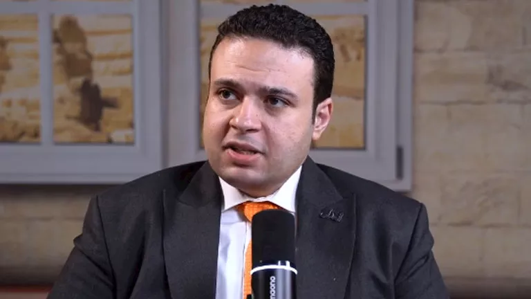 كواليس المشادة بين النائبين عبد المنعم إمام وسيد سمير في بهو البرلمان