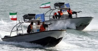 الحرس الثوري الإيراني يحتجز ناقلتي نفط في مياه الخليج