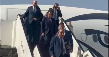 رئيس الوزراء يتفقد طائرة Airbus A350-900 بعد انضمامها لأسطول مصر للطيران رئيس الوزراء يتفقد طائرة Airbus A350-900 بعد انضمامها لأسطول مصر للطيران