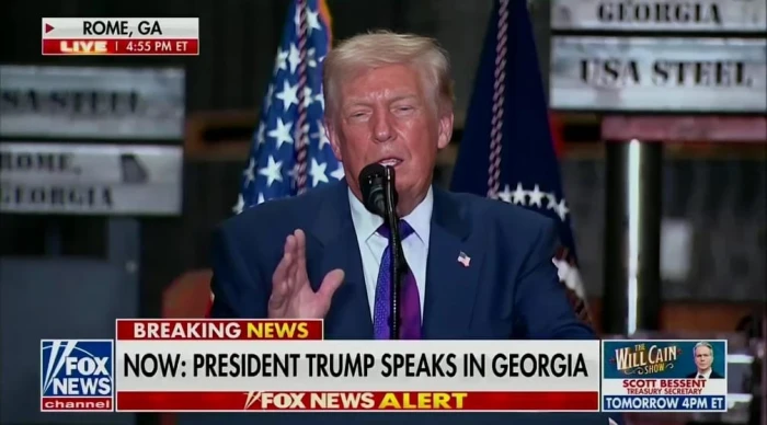 صحيفة المرصد - بالفيديو.. ترامب: «أنا الرئيس الأحمق الوحيد الذي تنازل عن راتبه.. ولا أحد يتحدث عن ذلك»