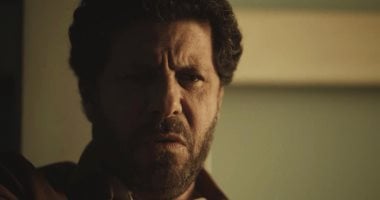 صحاب الأرض الحلقة 4.. إياد نصار يبكى على وضع غزة ومنة شلبى تواسيه