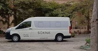 وصول جثمان شقيق الفنانة زينة إلى مسجد حسن شربتلي وريم البارودي أول الحضور