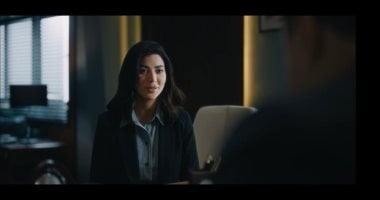 مسلسل رأس الأفعى الحلقة 9.. خطيب كارولين عزمي يحتفل بذكرى أول يوم ارتباط