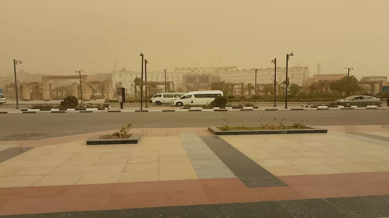 الطقس اليوم.. نشاط رياح وأتربة مُثارة.. وتحذير من الأرصاد