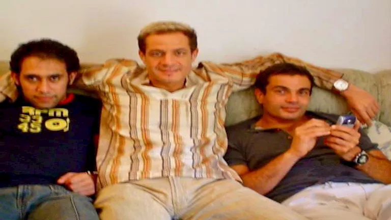 تركي آل الشيخ ينشر صورة نادرة تجمع هؤلاء