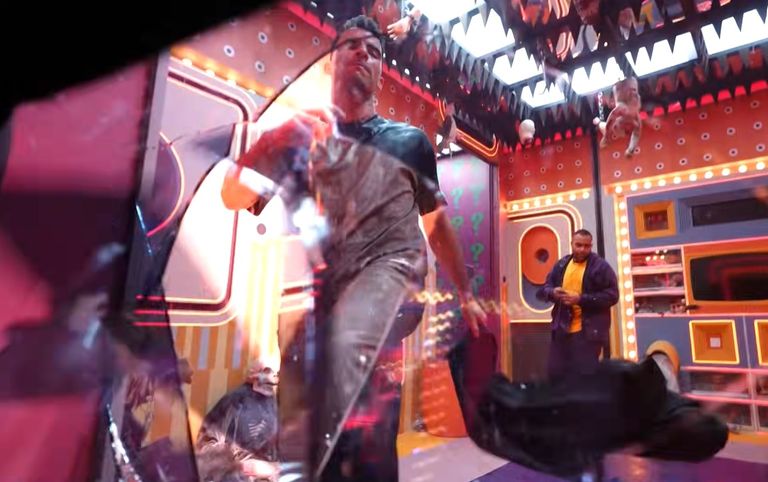 اللقطات الأولى من برنامج رامز ليفل الوحش اللقطات الأولى من برنامج رامز ليفل الوحش