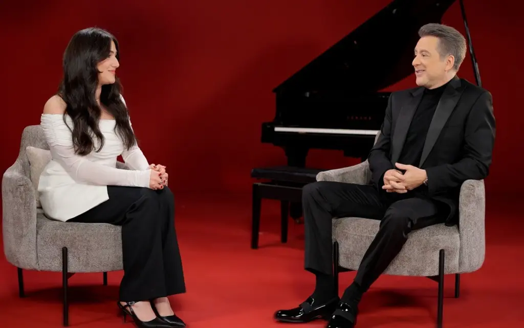 عن الحبّ الأول والزواج وصناعة الرومانسية