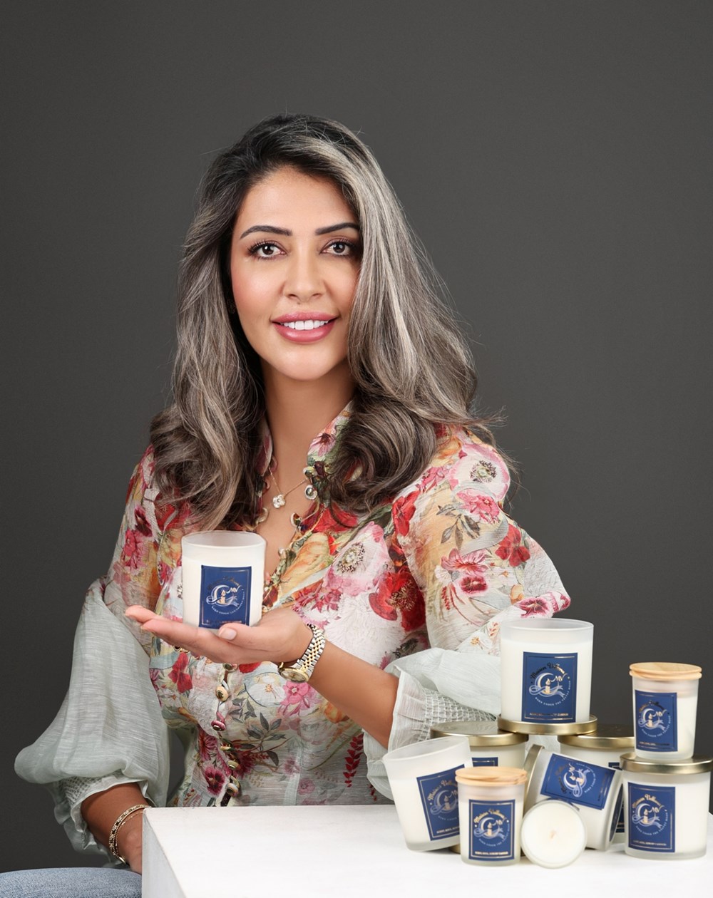 هند قشى تروي حكاية الضوء.. رحلة صناعة علامة شموع عربية فاخرة