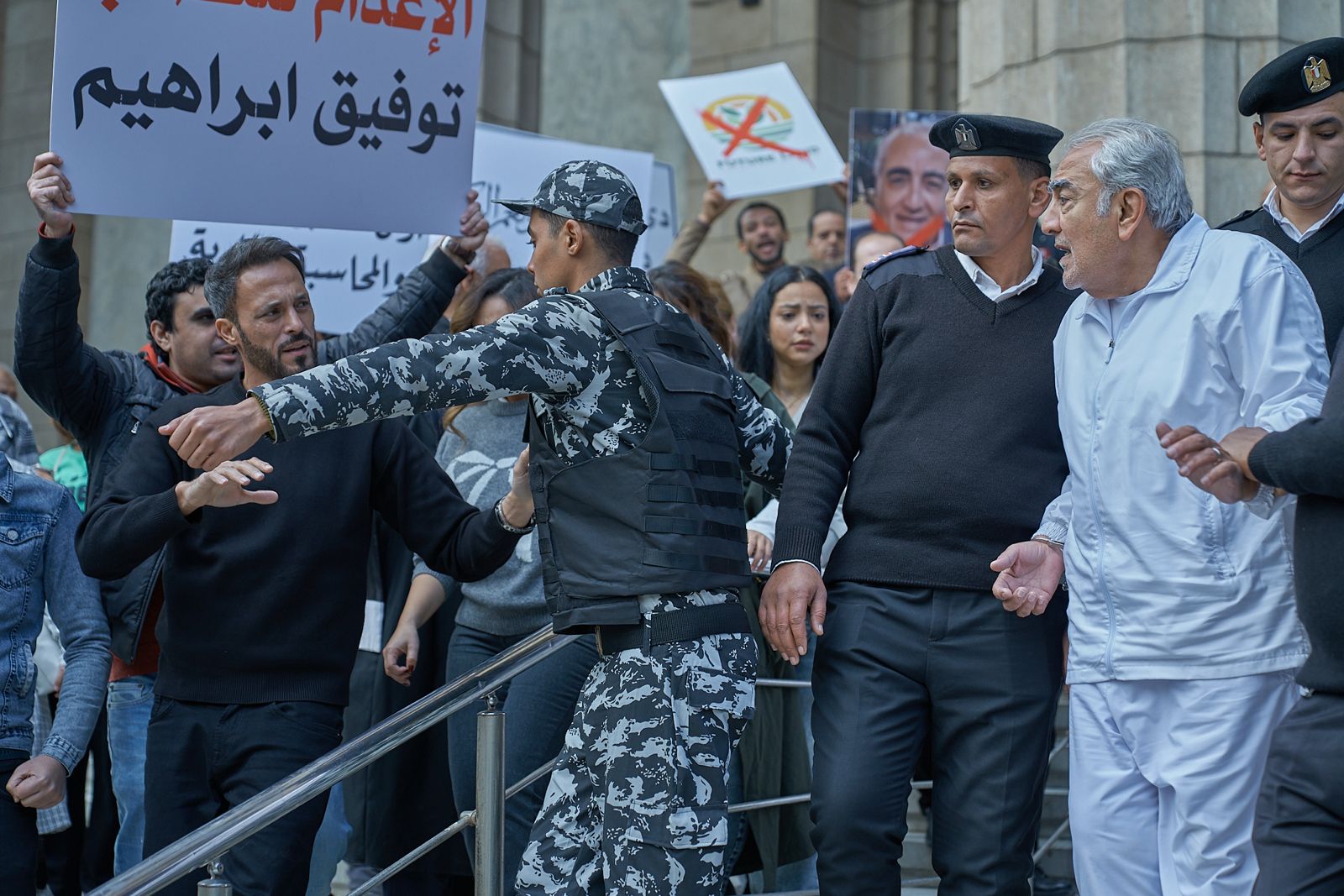 يوسف الشريف يكشف كواليس فن الحرب (1)