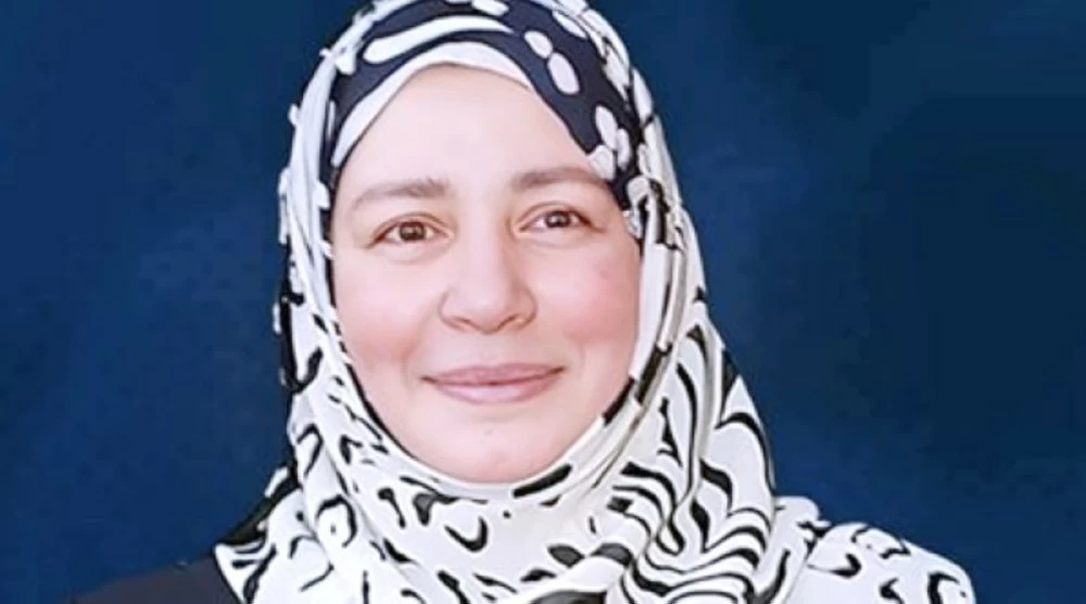حملة إعلانية تُعيد عبلة كامل للأضواء.. هل تمهد لعودتها؟ - أخبار السعودية