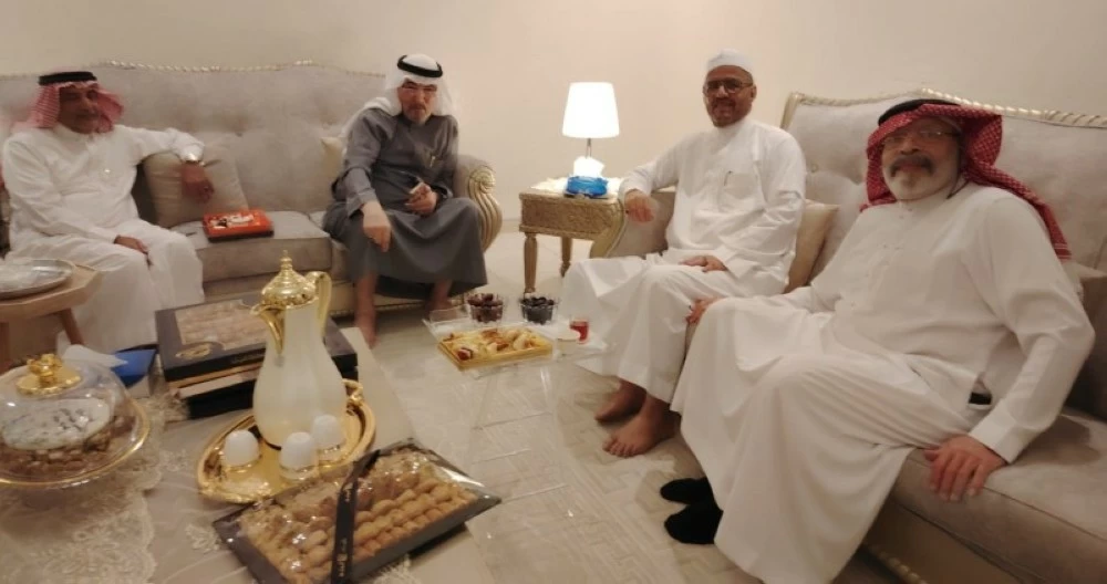 باهرمز يتماثل للشفاء - أخبار السعودية