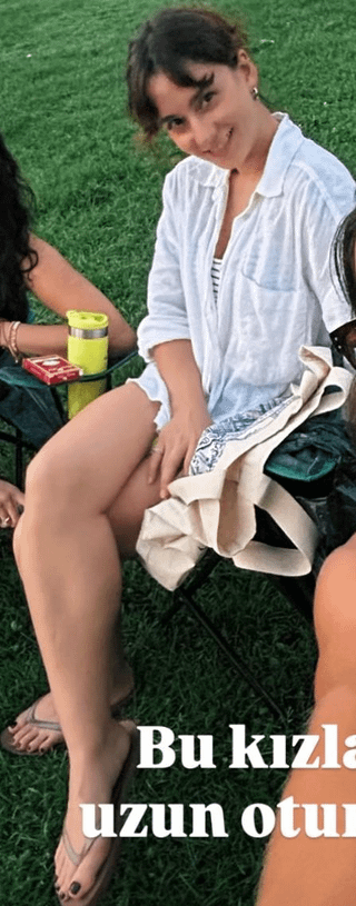 Ece Yaşar mükemmel ve kusursuz ayak ve tabanları