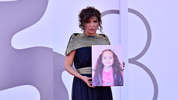 كوثر بن هنية ترفض جائزتها ببرلين: العدالة تعني المساءلة كوثر بن هنية ترفض جائزتها ببرلين: العدالة تعني المساءلة