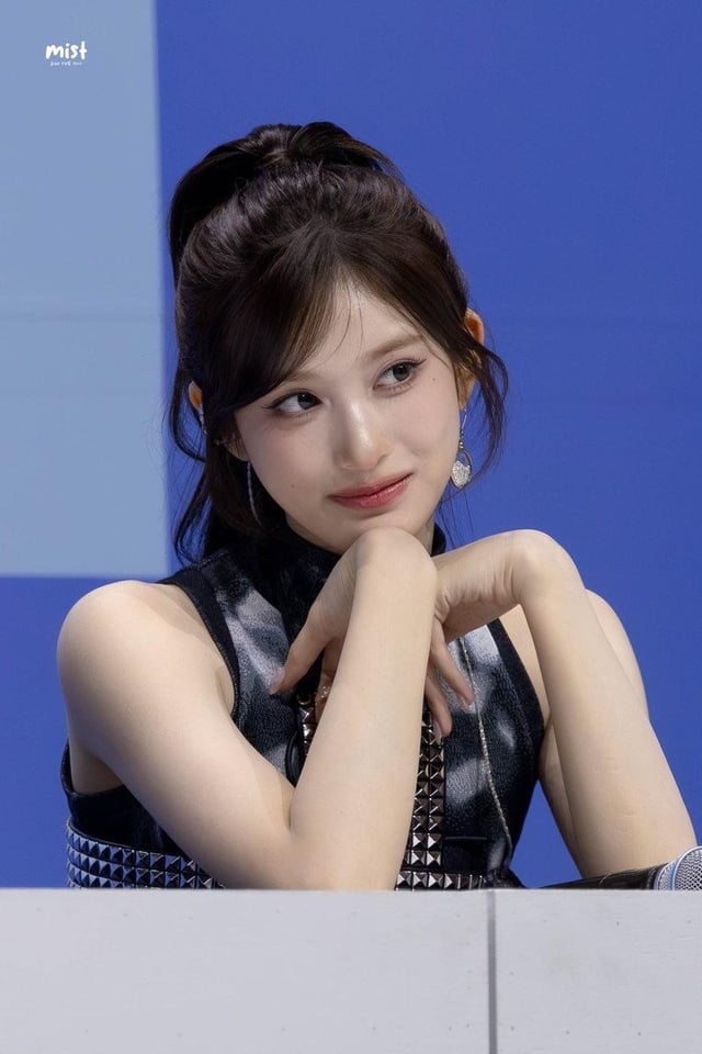 260223 تحديث موقع معجبين Leeseo